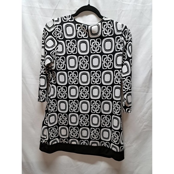Vtg 60's Style On Carnaby Black White Geometric Design Black Trim Blouse Md. - Picture 2 of 4